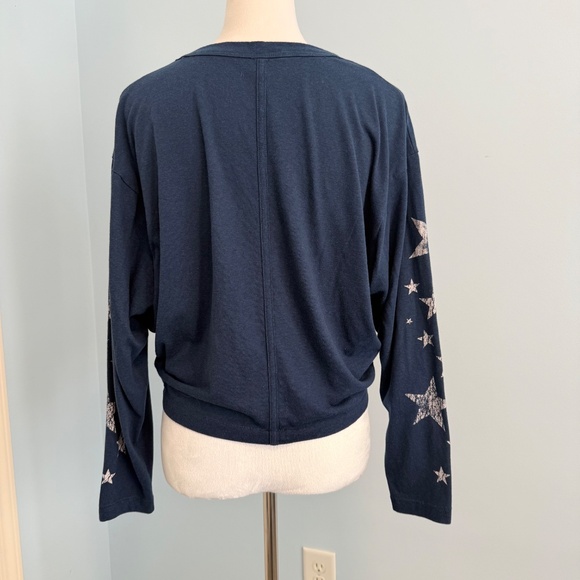 Free People Movement Navy Star Print Long Sleeve Crop Top Size S - Picture 4 of 9